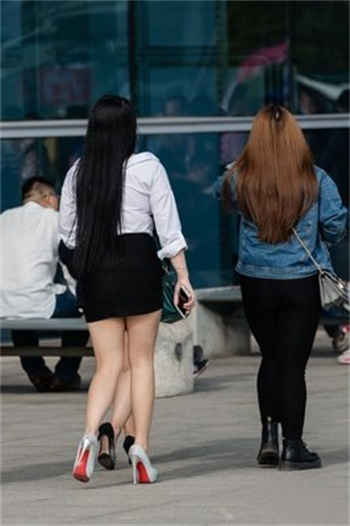 蝴蝶忍去掉所有服装图片