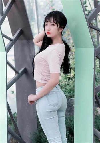 天下最美的女人原唱