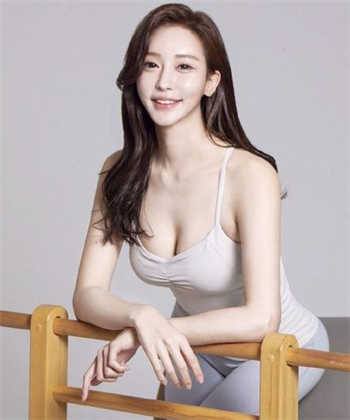 快递小哥和家庭主妇