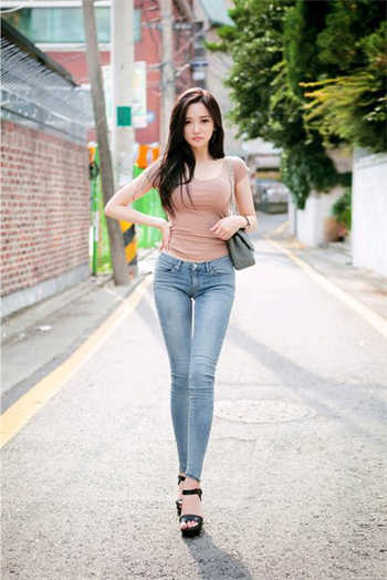 旋律与闺蜜心机婊