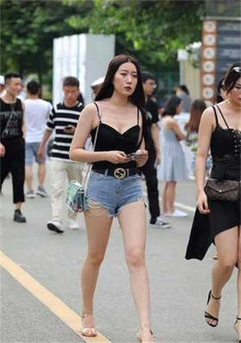 阿v在线视频看免费l