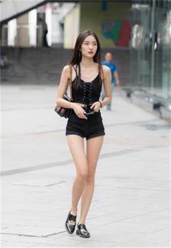 大佬儿钱冰卖图照片