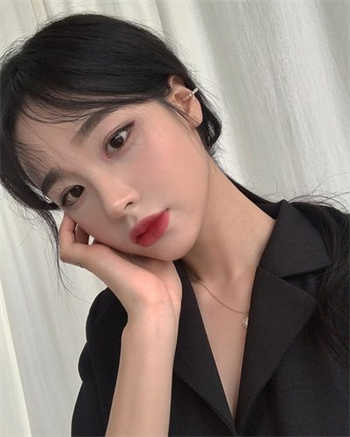 麻痘传媒怎么招女演员