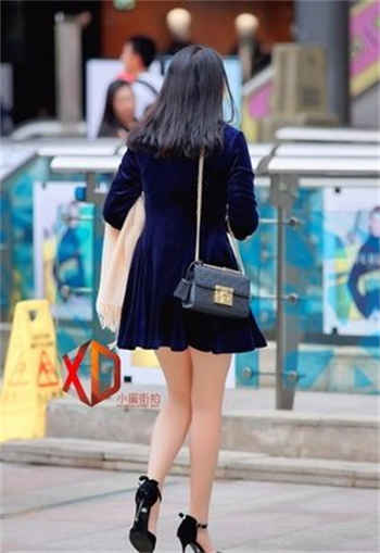 卖房女为了业绩视频