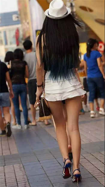 03年版绿巨人视频在线观看