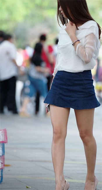 莫南爵只有童染一个女人吗
