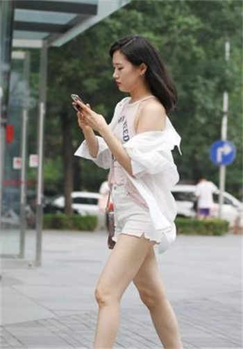 学校spank李月娜
