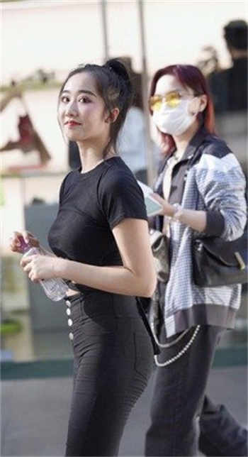 网红小妹119万粉丝